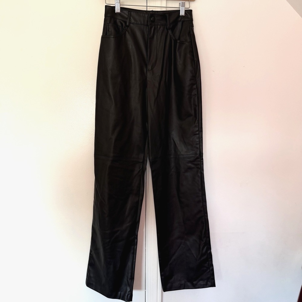 ZARA Women's Black Faux Leather Skinny Pants Ankle Zip Solid Size XS Moto